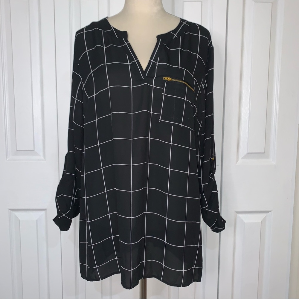 Zac&Rachel 3/4 rolled sleeve black&white Sz2X top with zipper breast pocket